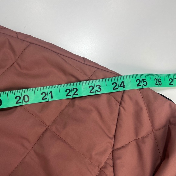 Vuori Echo Insulated Bomber Jacket Womens Terracotta Quilted Puffer sz M/L *Read - Picture 11 of 16